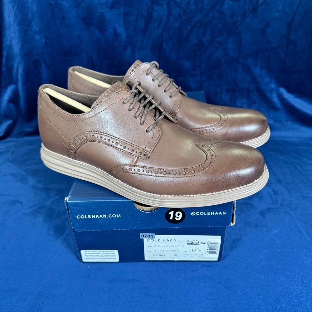 NEW Cole Haan Original Grand Schwng Mens 10.5 Chocolate Truffle Irish Cream 0701